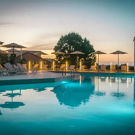 Apart-hotel Dream Village