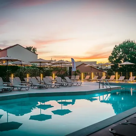 Apart-hotel Dream Village 3*