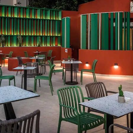 Dream Village Apart-hotel 3*