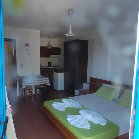 アパートホテル Dream Village 3*