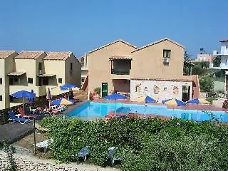 Dream Village Apartmanhotel 3*