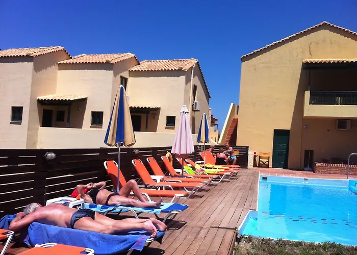 Dream Village Apartmanhotel 3*