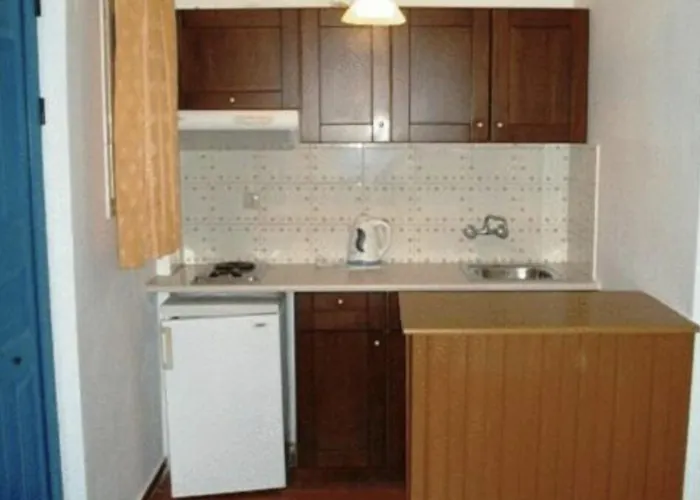 Dream Village Apartahotel 3*