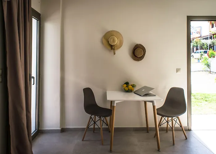 Apartahotel Dream Village Hersonissos (Crete)