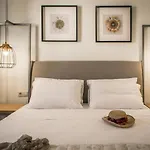 Aparthotel Dream Village 4*