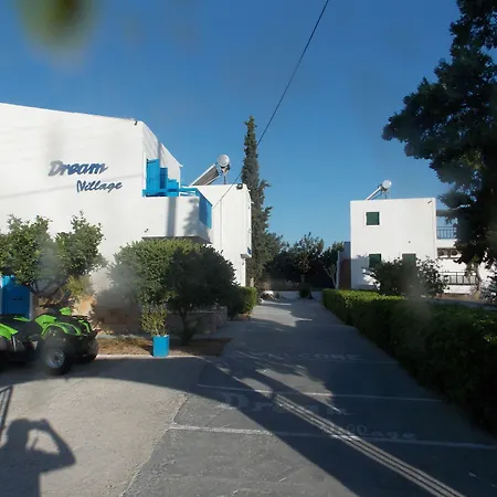 Lejlighedshotel Dream Village 4*